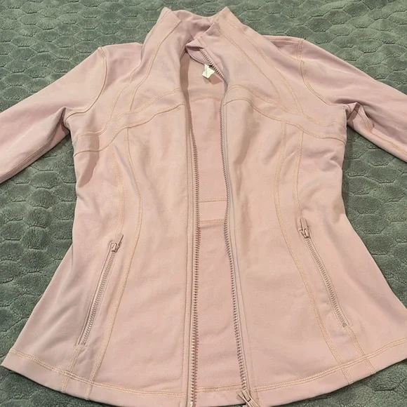 Women's Light Pink Lululemon Define Jacket size 8 - Picture 11 of 11